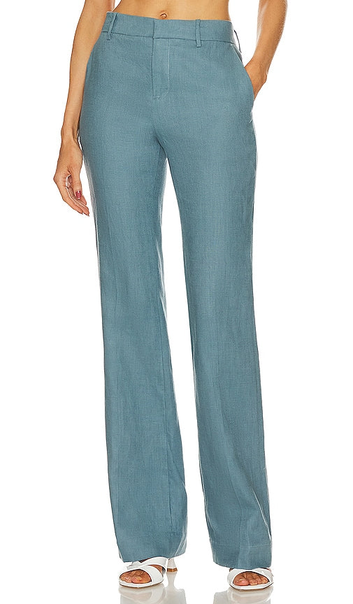 GRLFRND The Linen Flared Pant in Blue - GRLFRND Le pantalon évasé en lin en bleu - GRLFRND 蓝色亚麻喇叭裤 - GRLFRND Die Leinen-Schlaghose in Blau - GRLFRND 더 리넨 플레어 팬츠 블루 색상 - GRLFRND Il pantalone svasato in lino in blu