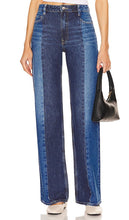 GRLFRND Vera Seamed Tonal Flare in Blue - GRLFRND Vera - Flare ton sur ton cousu en bleu - GRLFRND Vera 蓝色接缝色调喇叭形 - GRLFRND Vera Tonal Flare mit Naht in Blau - GRLFRND Vera Seamed 토널 플레어 블루 색상 - GRLFRND Svasatura tonale cucita Vera in blu