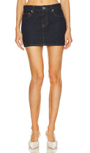 GRLFRND x Lindsi Lane Niki Micro Mini Skirt in Blue - GRLFRND x Lindsi Lane - Niki - Mini-jupe en bleu - GRLFRND x Lindsi Lane Niki 蓝色微型迷你裙 - GRLFRND x Lindsi Lane Niki Micro Minirock in Blau - GRLFRND x Lindsi Lane 니키 마이크로 미니 스커트블루 색상 - GRLFRND x Lindsi Lane Niki Micro minigonna in blu