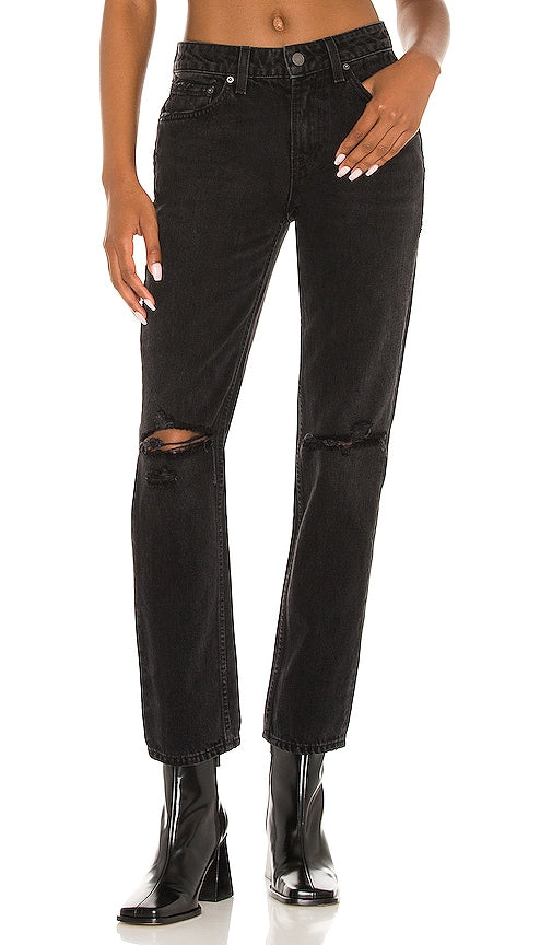 GRLFRND Kate Low Rise Slim Crop in Black - GRLFRND Kate - Crop court slim taille basse en noir - GRLFRND Kate 黑色低腰修身短款 - GRLFRND Kate Low Rise Slim Crop in Schwarz - GRLFRND 케이트 로우라이즈 슬림 크롭블랙 색상 - GRLFRND Crop slim Kate a vita bassa in nero