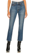 GRLFRND Karolina High Rise Straight Crop in Blue - GRLFRND Karolina - Short droit taille haute en bleu - GRLFRND Karolina 高腰直筒短款蓝色 - GRLFRND Karolina High Rise Straight Crop in Blau - GRLFRND Karolina 하이라이즈 스트레이트 크롭 색상 - GRLFRND Karolina Crop dritto a vita alta in blu