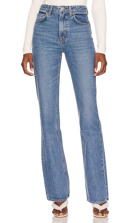 GRLFRND Melanie High Rise Boot Cut in Blue - GRLFRND Melanie - Bottines taille haute en bleu - GRLFRND Melanie 蓝色高腰靴型剪裁 - GRLFRND Melanie High Rise Boot Cut in Blau - GRLFRND Melanie 하이라이즈 부츠컷 블루 색상 - GRLFRND Stivale alto Melanie tagliato in blu