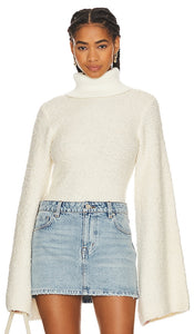 GRLFRND Montana Boucle Sweater in Ivory - GRLFRND Montana Boucle Pull en Ivoire - GRLFRND Montana 象牙色圈圈毛衣 - GRLFRND Montana Bouclé-Pullover in Elfenbein - GRLFRND 몬타나 부클 스웨터 아이보리 색상 - GRLFRND Maglione Montana Boucle in avorio