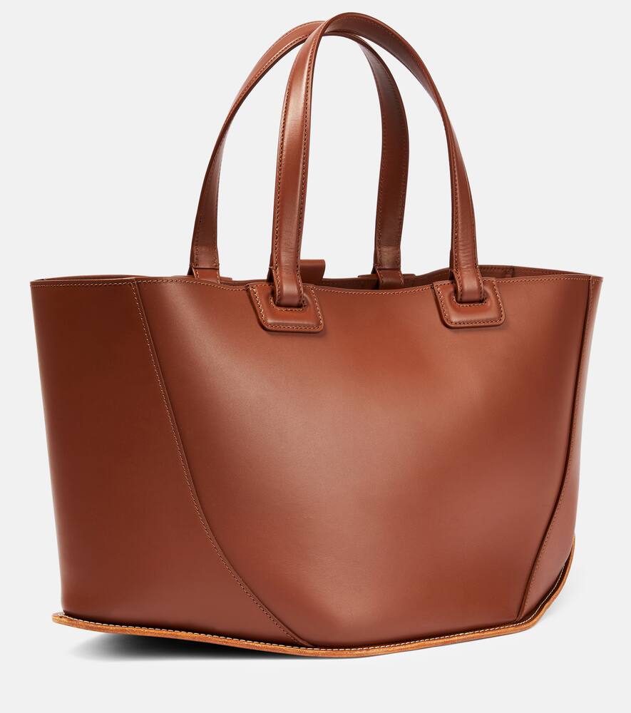 Gabriela Hearst Coyote leather tote bag