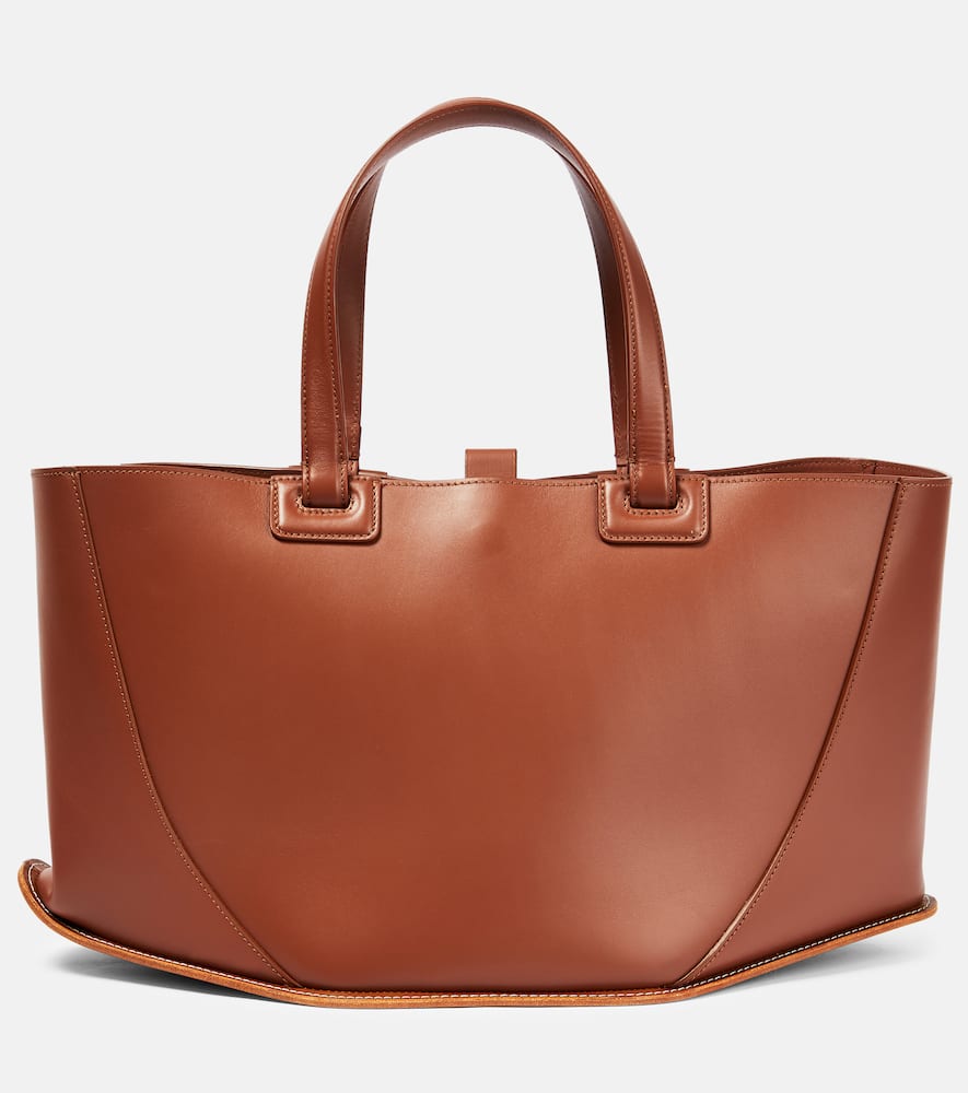 Gabriela Hearst Coyote leather tote bag