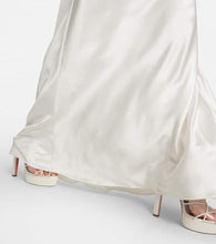 Galvan Bridal Praiano silk gown