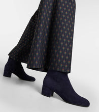 Gianvito Rossi 45 suede ankle boots