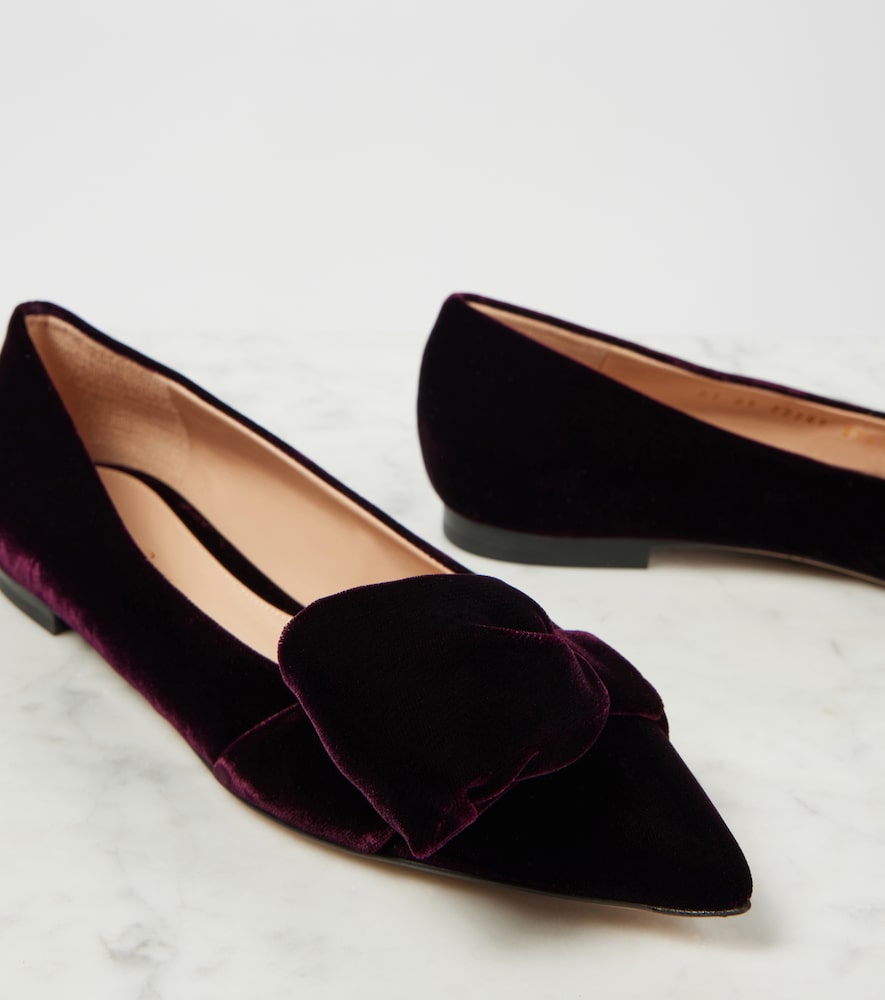 Gianvito Rossi Bow-detail velvet ballet flats