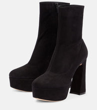 Gianvito Rossi Camnero sock-fit suede ankle boots