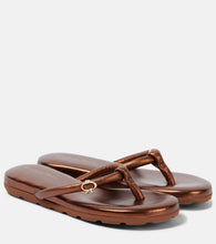 Gianvito Rossi Fiji leather thong sandals
