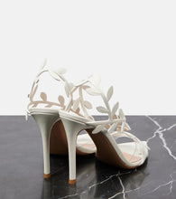 Gianvito Rossi Flavia 105 leather sandals