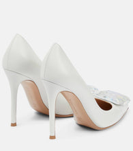 Gianvito Rossi Jaipur 105 embellished leather pumps