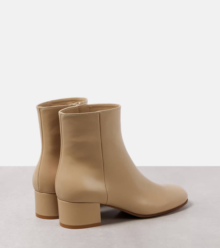 Gianvito Rossi Joelle 45 leather ankle boots
