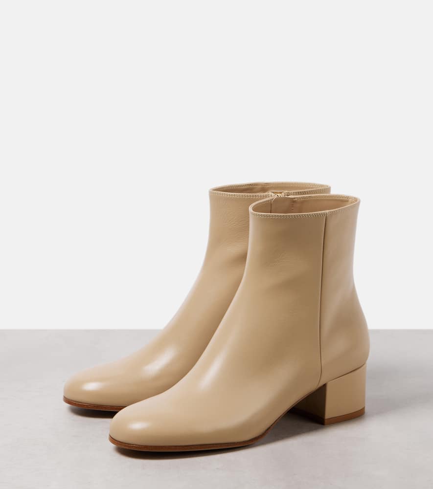 Gianvito Rossi Joelle 45 leather ankle boots