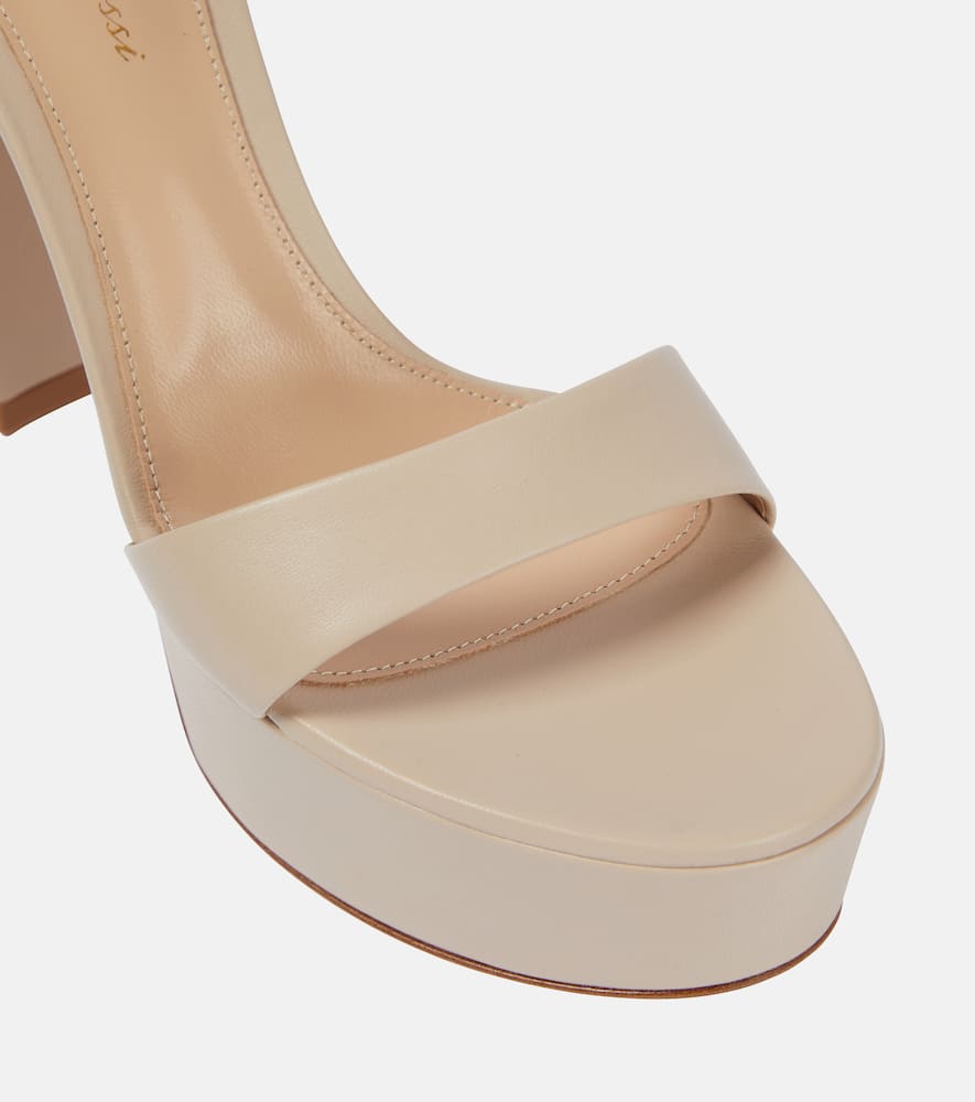 Gianvito Rossi Leather sandals
