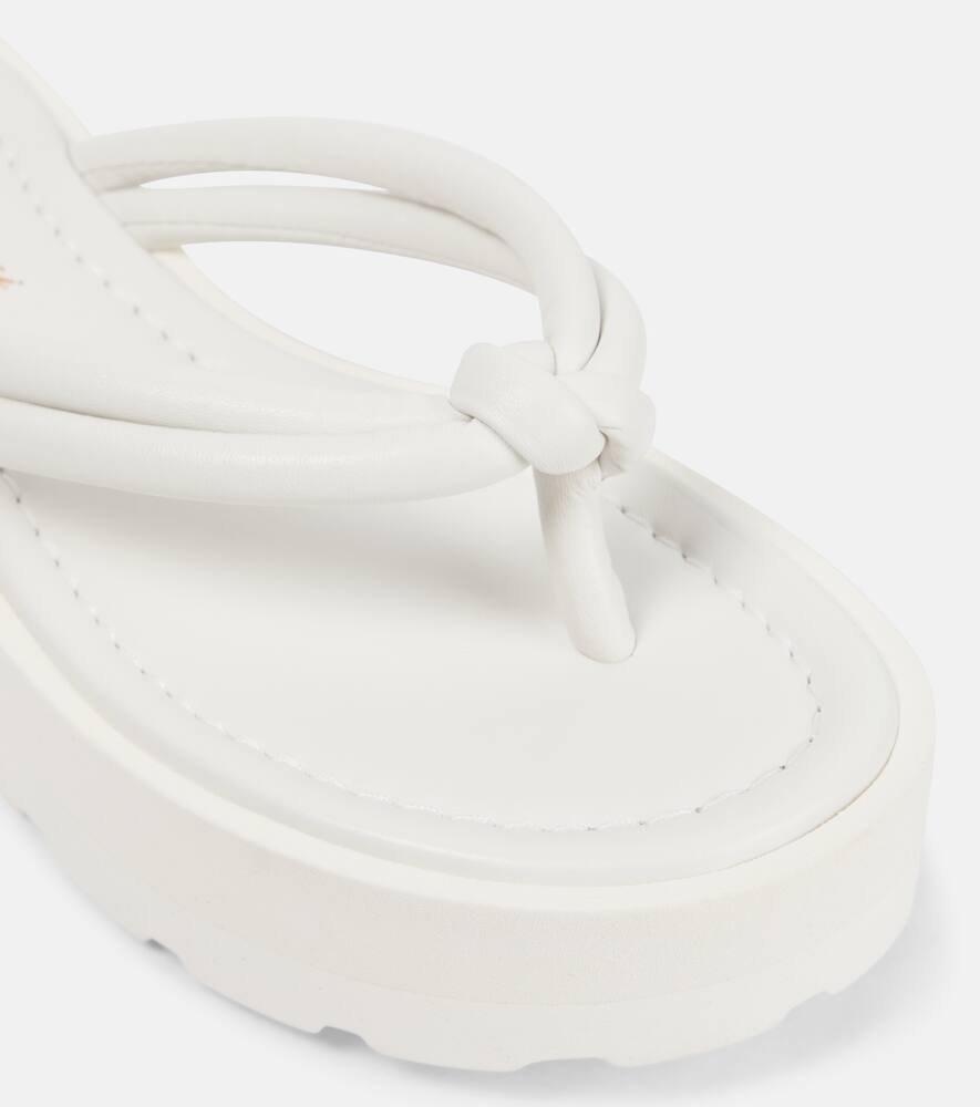 Gianvito Rossi Leather thong sandal