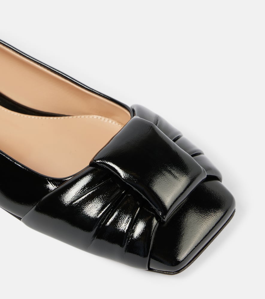 Gianvito Rossi Parad√É¬¨ bow-detail leather ballet flats