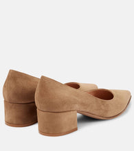 Gianvito Rossi Piper suede pumps