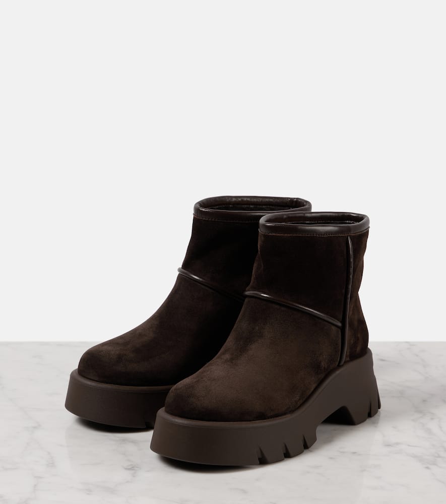 Gianvito Rossi Stormy suede ankle boots