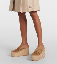 Gianvito Rossi Suede espadrille wedges