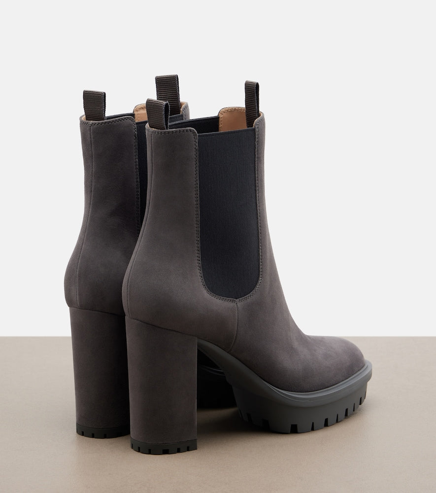 Gianvito Rossi Barry suede Chelsea boots in Grey - High Heels