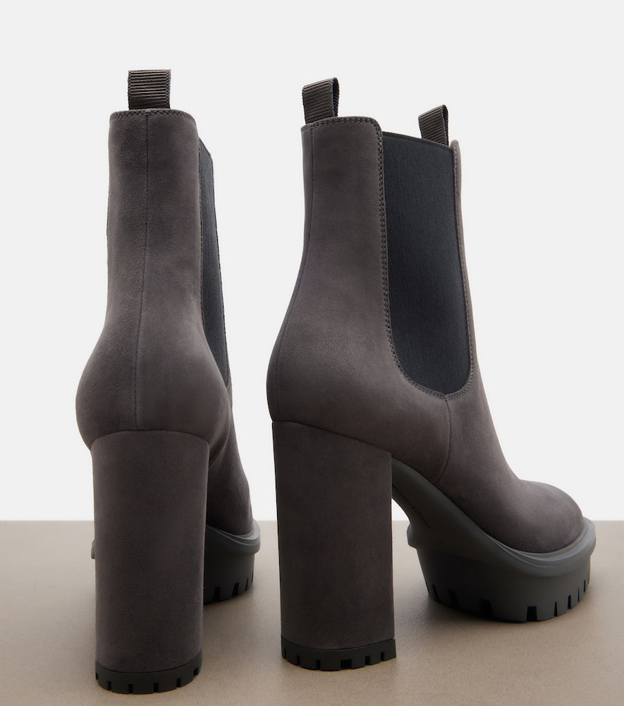 Gianvito Rossi Barry suede Chelsea boots in Grey - High Heels