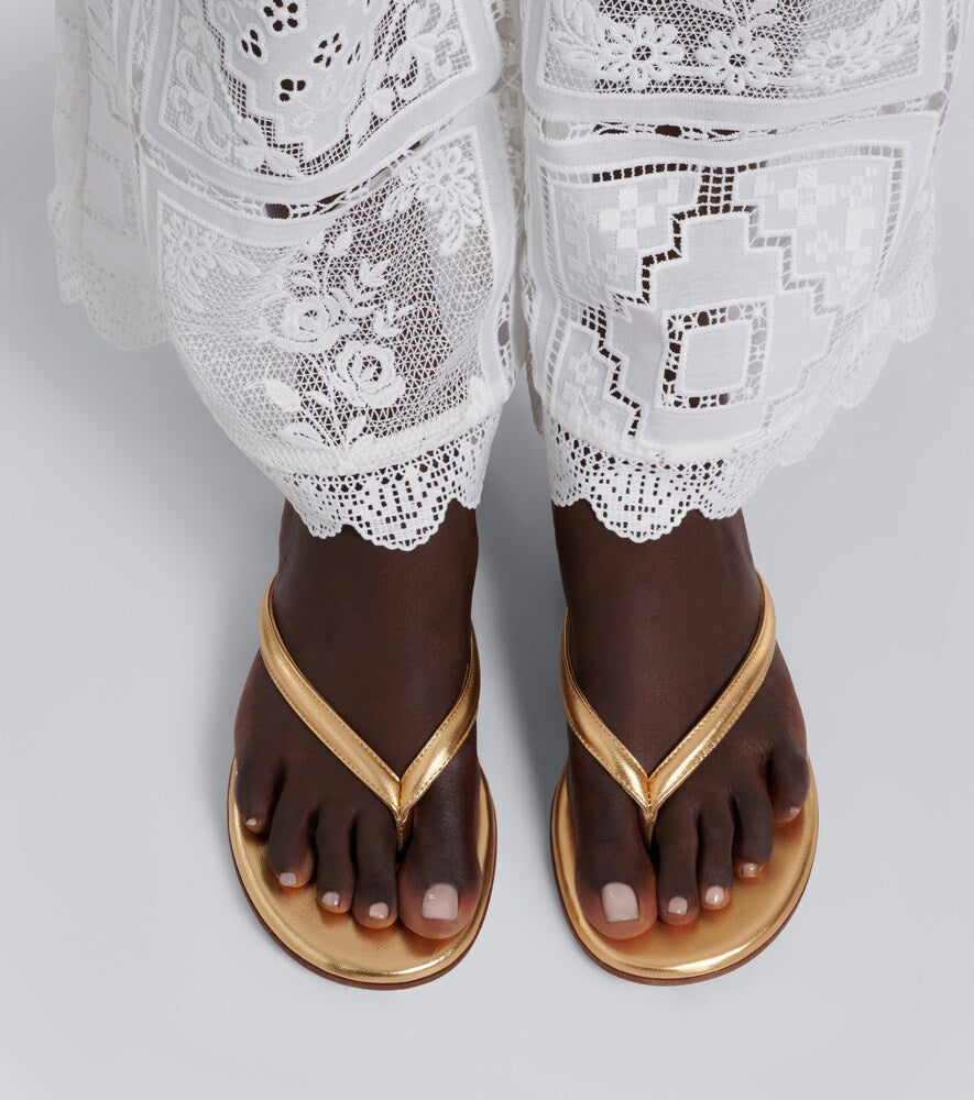 Gianvito Rossi Calypso metallic leather thong sandals (Gold) - Flat Sandals