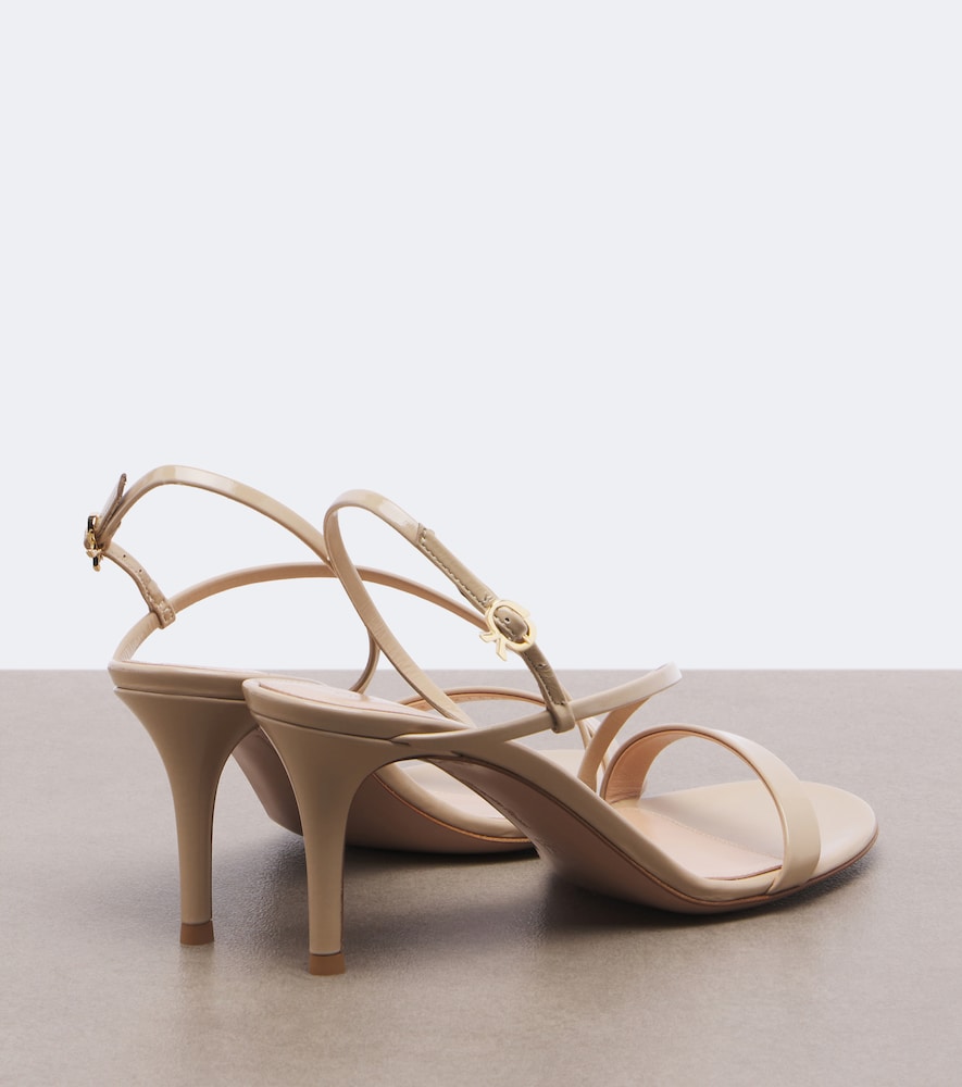 Gianvito Rossi Manhattan patent leather sandals (Beige) - High-Heel Sandals