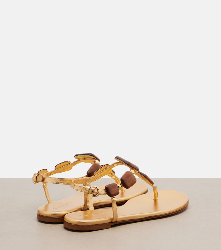 Gianvito Rossi Munduk embellished leather thong sandals (Gold) - Flat Sandals