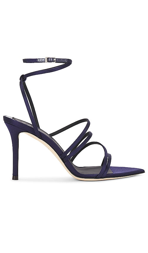 Giuseppe Zanotti Strappy Sandal in Navy - Giuseppe Zanotti Sandale à lanières en bleu marine - Giuseppe Zanotti 海军蓝系带凉鞋 - Giuseppe Zanotti Riemchensandale in Marineblau - Giuseppe Zanotti 스트래피 샌들 네이비 색상 - Sandalo con cinturino Giuseppe Zanotti in blu marino