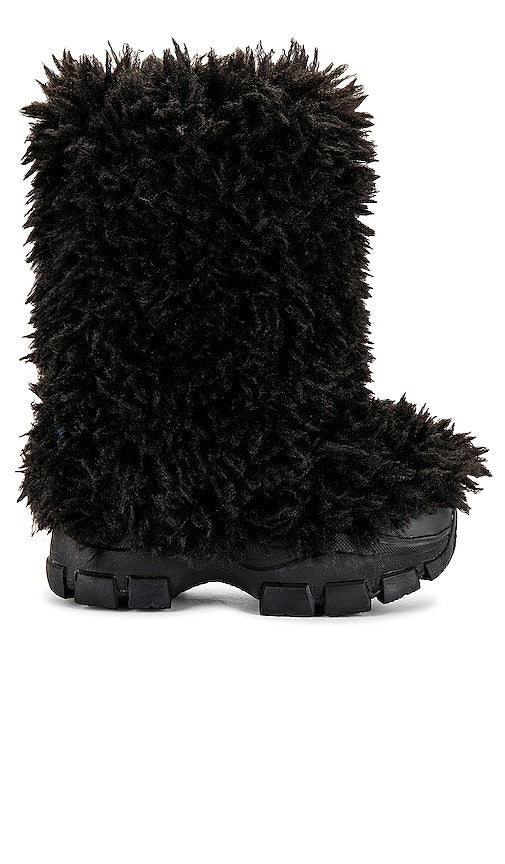 Goldbergh Bushy Snowboot in Black - Botte de neige Goldbergh Bushy en noir - Goldbergh Bushy 黑色雪地靴 - Goldbergh Bushy Schneestiefel in Schwarz - Goldbergh Bushy 스노우부츠 블랙 색상 - Scarponi da neve Goldbergh Bushy in nero
