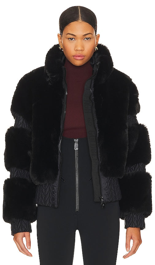Goldbergh Furry Ski Jacket in Black - Veste de ski en fourrure Goldbergh en noir - Goldbergh 黑色毛茸茸滑雪夹克 - Goldbergh Furry Skijacke in Schwarz - Goldbergh Furry 스키 재킷 - Giacca da sci pelosa Goldbergh in nero