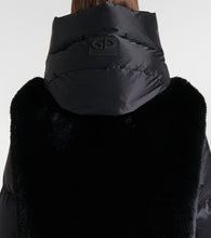 Goldbergh La Reine faux fur ski jacket