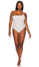 Good American '90s Hot Shoulder One Piece in Metallic Silver