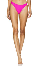 Good American Better Bikini Bottom in Pink - Bas de bikini Good American Better en rose - Good American Better 粉色比基尼泳裤 - Good American Better Bikinihose in Rosa - Good American Better 비키니 하의 핑크 색상 - Buono slip bikini americano migliore in rosa