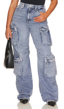 Good American Denim Cargo in Blue