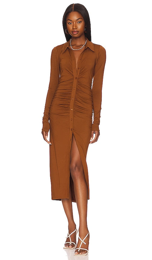 Good American Good Touch Button Front Midi in Brown - Good American Good Touch - Midi boutonné sur le devant - Marron - Good American Good Touch 按钮正面中号棕色 - Good American Good Touch Button-Front-Midi in Braun - Good American Good Touch 버튼 프론트 미디 브라운 색상 - Good American Good Touch Button Midi frontale in marrone