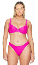 Good American Support Demi Top in Pink