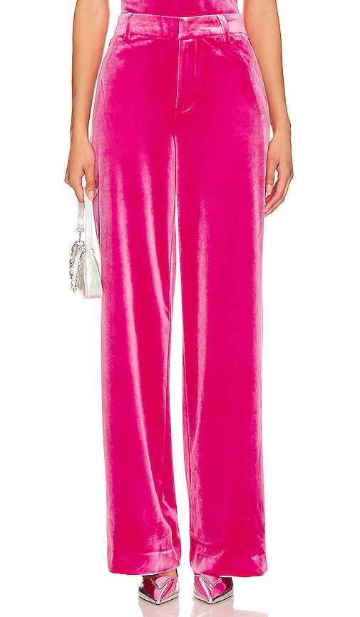 Good American Velvet Wide Leg Trouser in Fuchsia - Pantalon large en velours Good American en fuchsia - Good American 紫红色天鹅绒阔腿裤 - Gute amerikanische Samthose mit weitem Bein in Fuchsia - Good American 벨벳 와이드 레그 팬츠 - Buon pantalone a gamba larga in velluto americano in fucsia