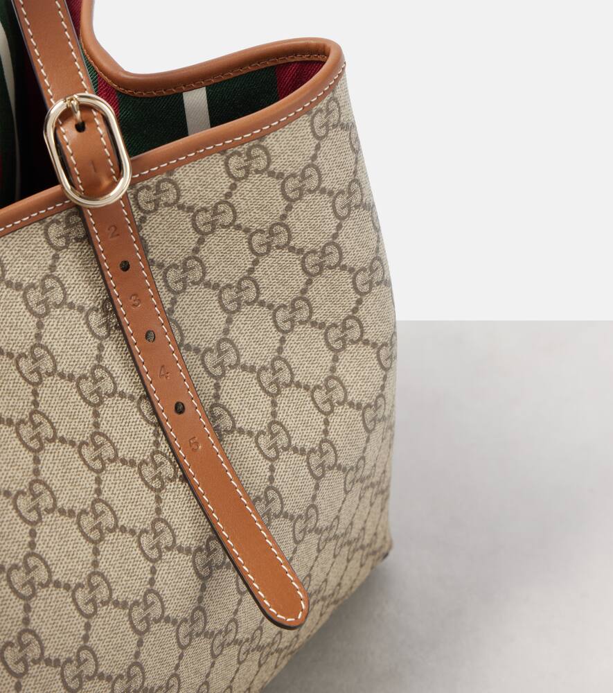 Gucci GG Canvas Medium tote bag