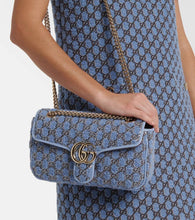 Gucci GG Marmont Small boucl√É¬© shoulder bag