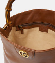 Gucci Gucci Diana Medium leather shoulder bag