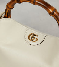 Gucci Gucci Diana Small leather shoulder bag