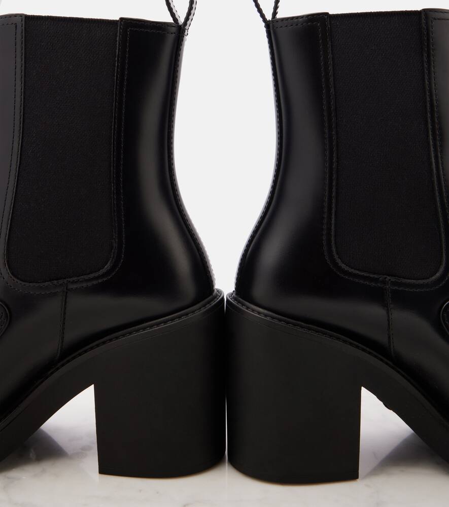 Gucci Horsebit leather platform ankle boots