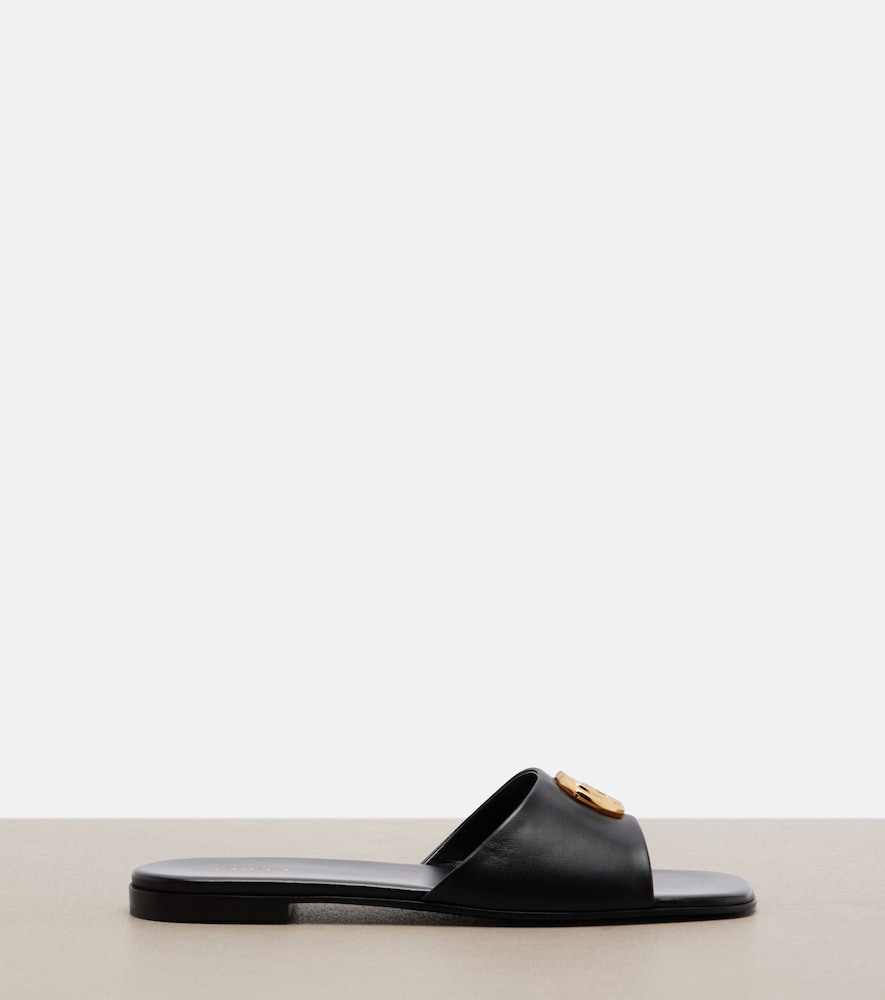 Gucci Double G leather slides (Black) - Flat Sandals