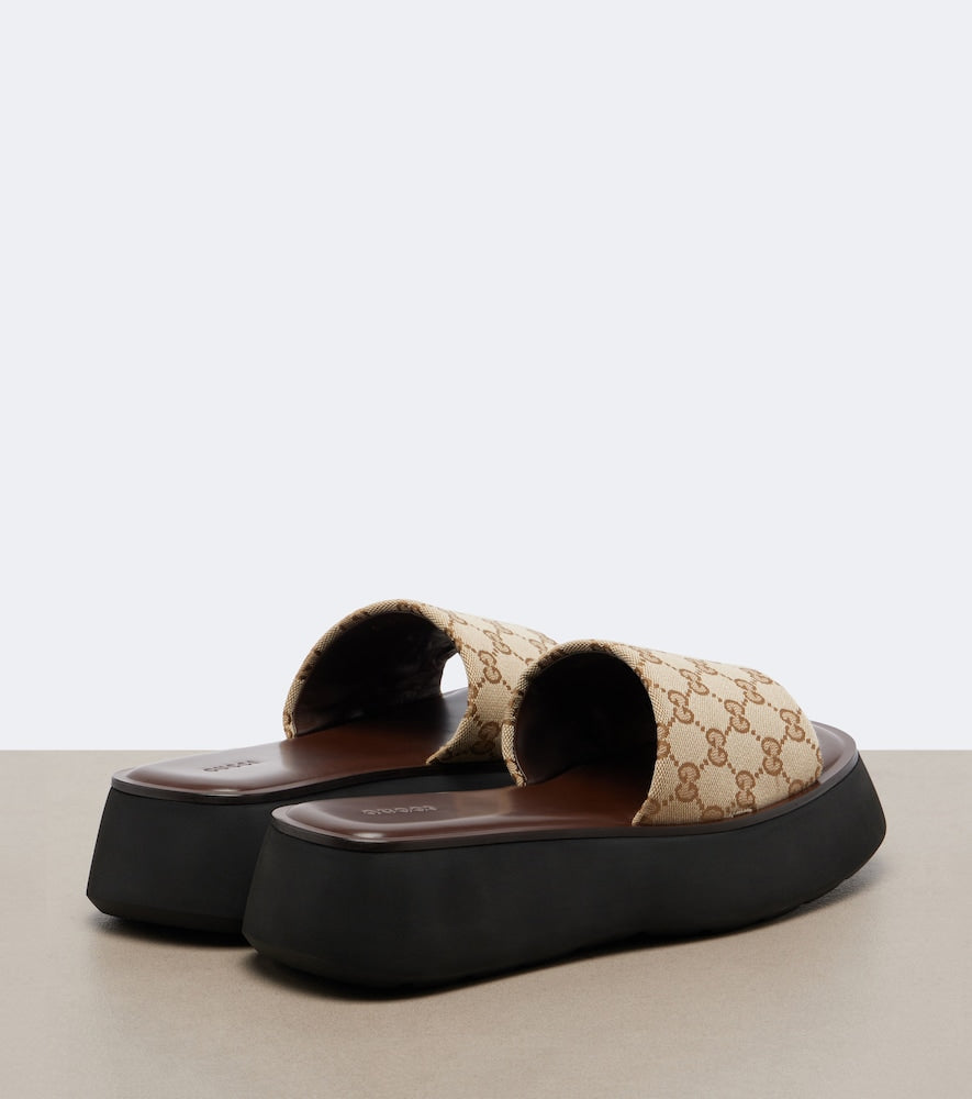 Beige Gucci GG canvas platform slides - Slides