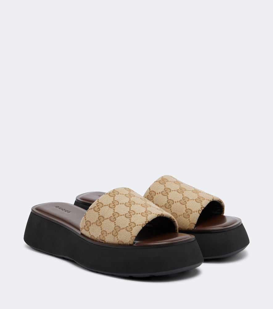 Beige Gucci GG canvas platform slides - Slides