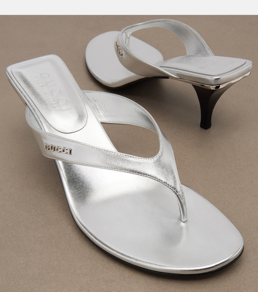 Gucci Vittoria metallic leather thong sandals in Silver - Heeled Sandals