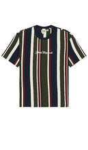 Guess Originals Originals Vertical Stripe Tee in Navy,Green - Guess Originals Originals T-shirt à rayures verticales en bleu marine, vert - Guess Originals Originals 海军蓝、绿色垂直条纹 T 恤 - Guess Originals Originals Vertical Stripe T-Shirt in Marine, Grün - Guess Originals 오리지널 버티컬 스트라이프 티셔츠 네이비,그린 색상 - Guess Originals T-shirt a righe verticali originali in blu navy, verde
