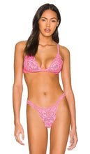 HAH Chi Bralette in Pink - Brassière HAH Chi en rose - HAH Chi 粉色文胸 - HAH Chi Bralette in Rosa - HAH Chi 브라렛 핑크 색상 - Bralette HAH Chi in rosa